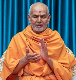 Mahant Swami Maharaj: Devotion to God