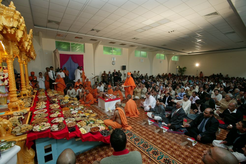 Luton Mandir, archive photograph 4