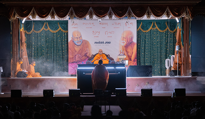 HH Mahant Swami Maharaj’s Vicharan, London, UK